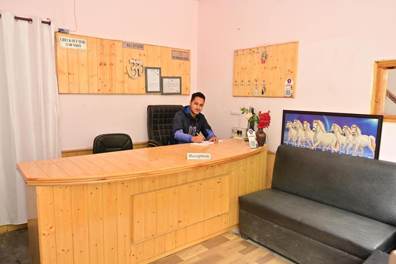Snow Oak Guest House كاسول المظهر الخارجي الصورة